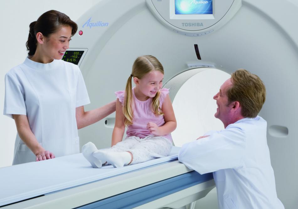 Как делают компьютерную томографию ребенку?